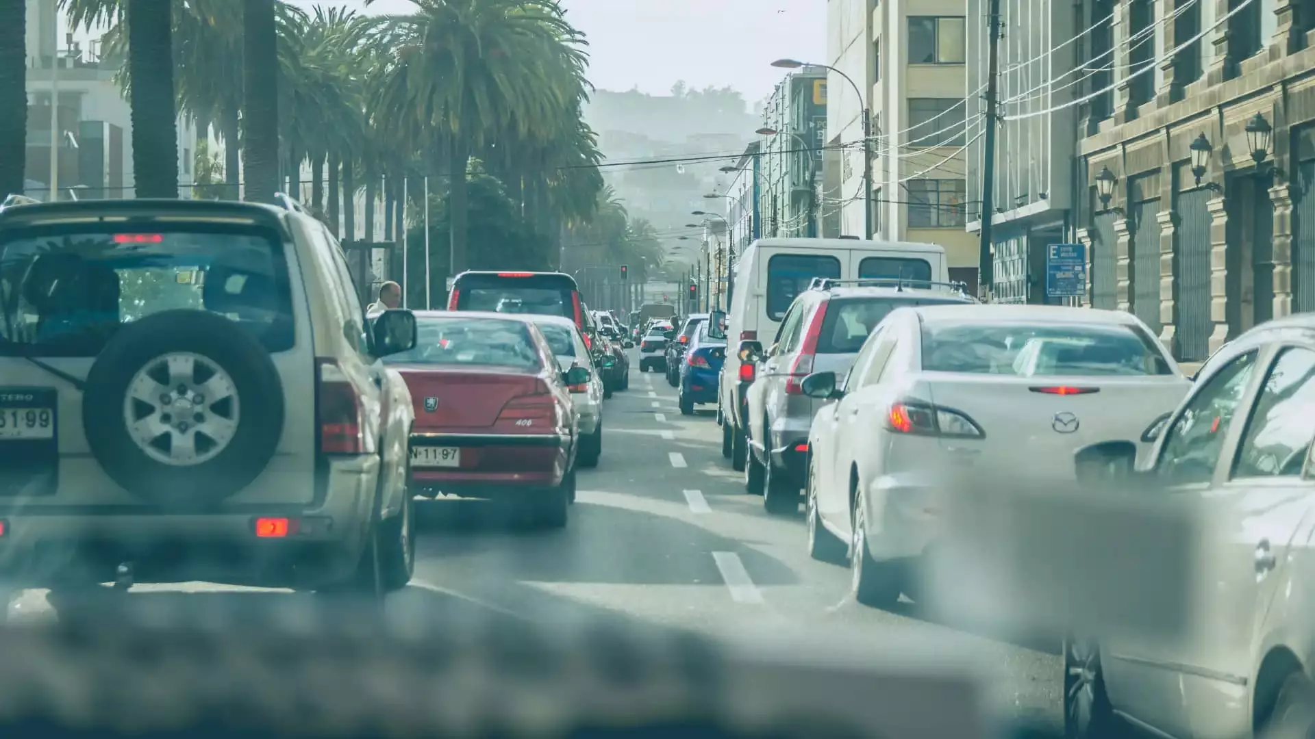 How to reduce traffic congestion – Traffic jam on a street